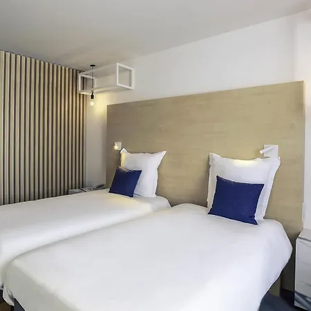 מלון Mercure Centre Gare 4*