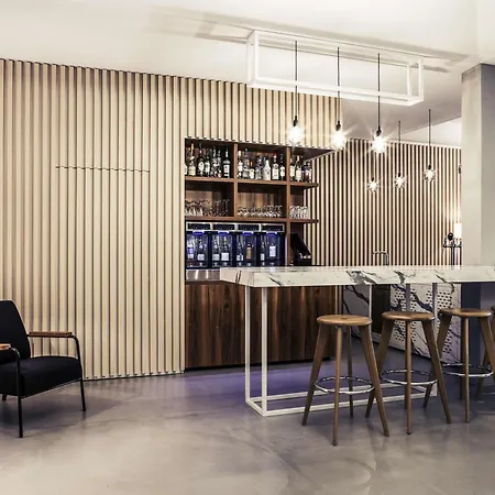 מלון Mercure Centre Gare נאנסי