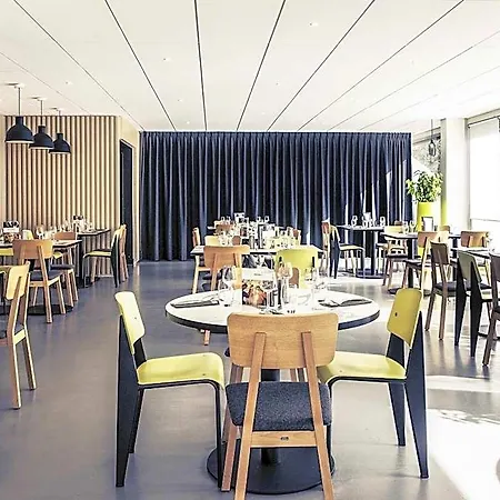 Mercure Centre Gare מלון 4*