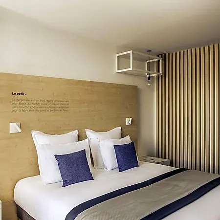 Mercure Centre Gare מלון 4*