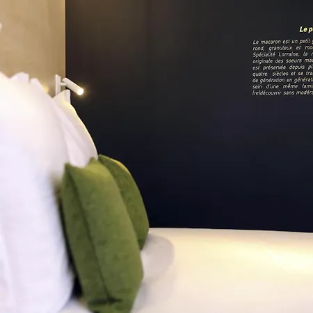 Mercure Centre Gare Отель Нанси