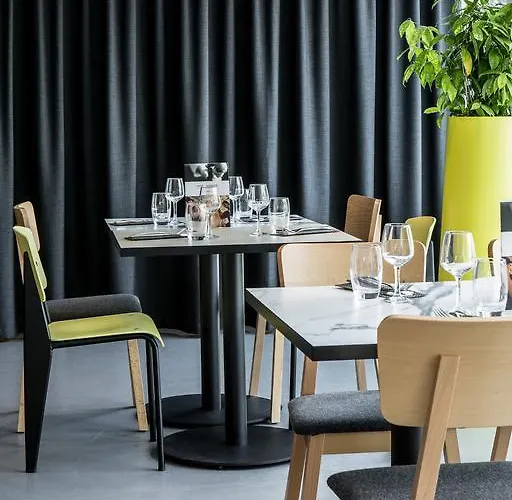 Mercure Centre Gare 4*