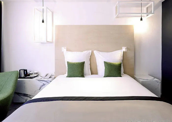 Mercure Centre Gare 호텔 4*